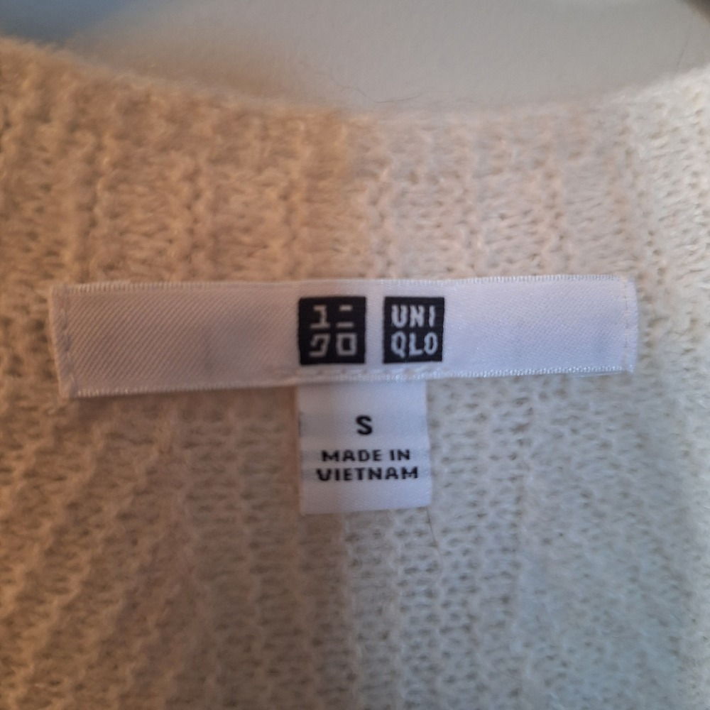 Uniqlo Cream Open Front Batwing Cardigan Sweater Off White Knit Size Small - Picture 2 of 2